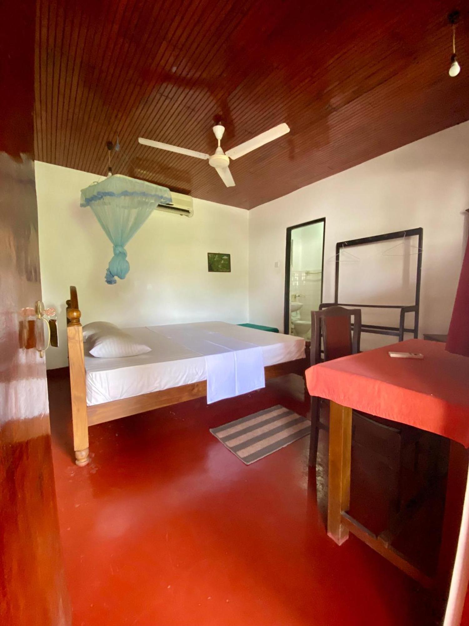 Hotel Tk Green Garden Matara Eksteriør billede
